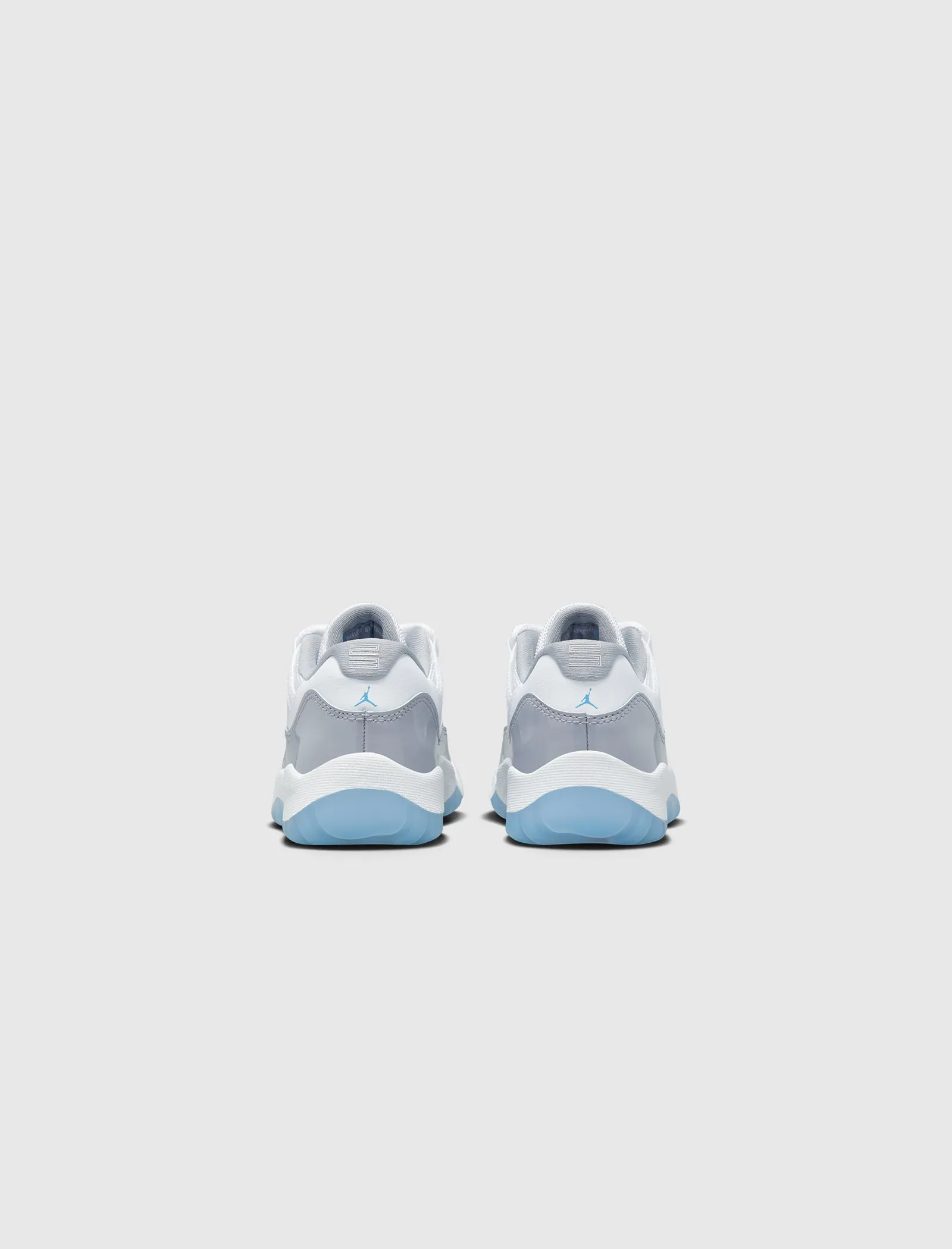 AIR JORDAN 11 RETRO LOW "CEMENT GREY" PS