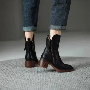 Ankle boots in leather by Grazia