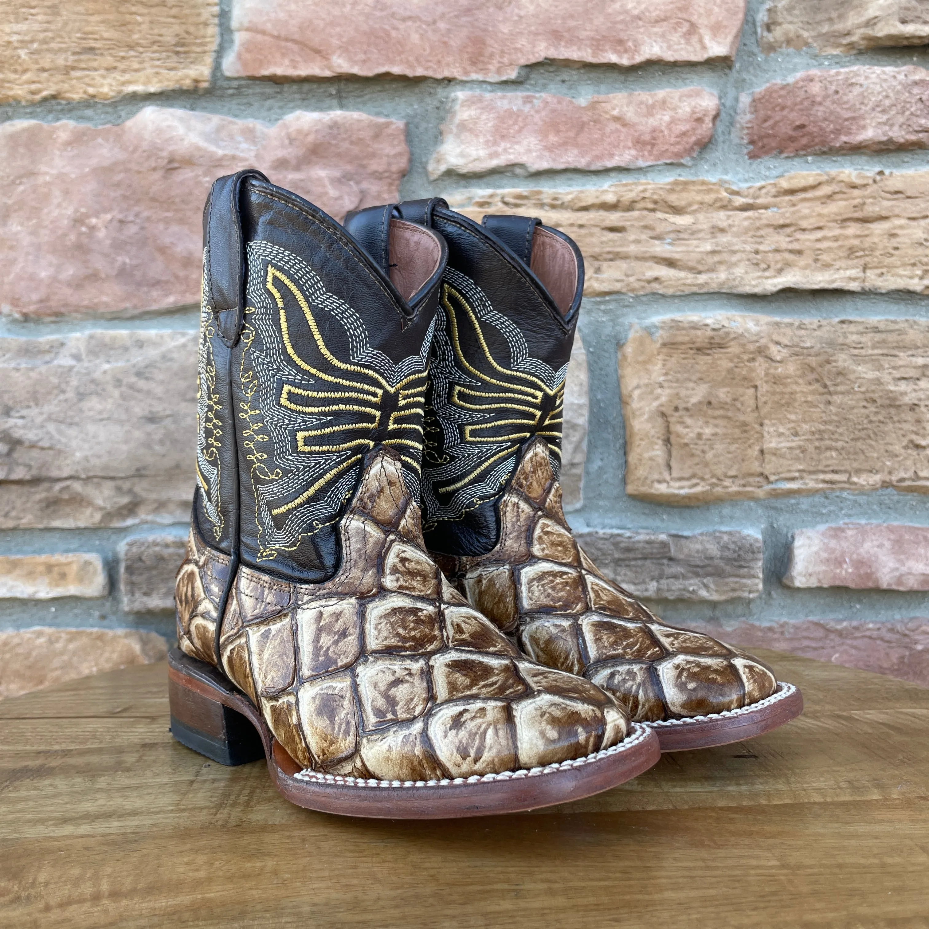 Boy’s Tanner Mark Orynx Fish Print Boots