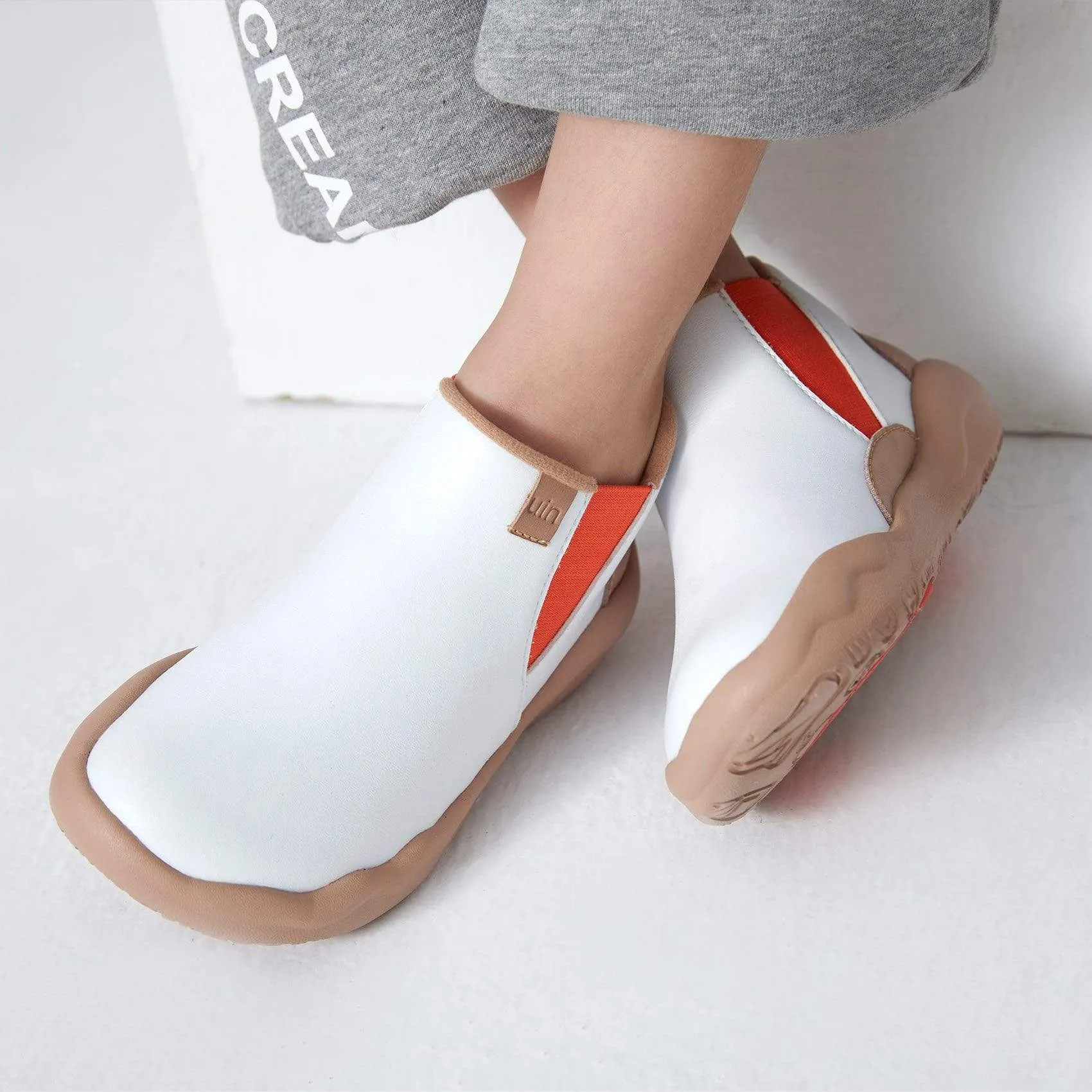 Bright White Granada Kids