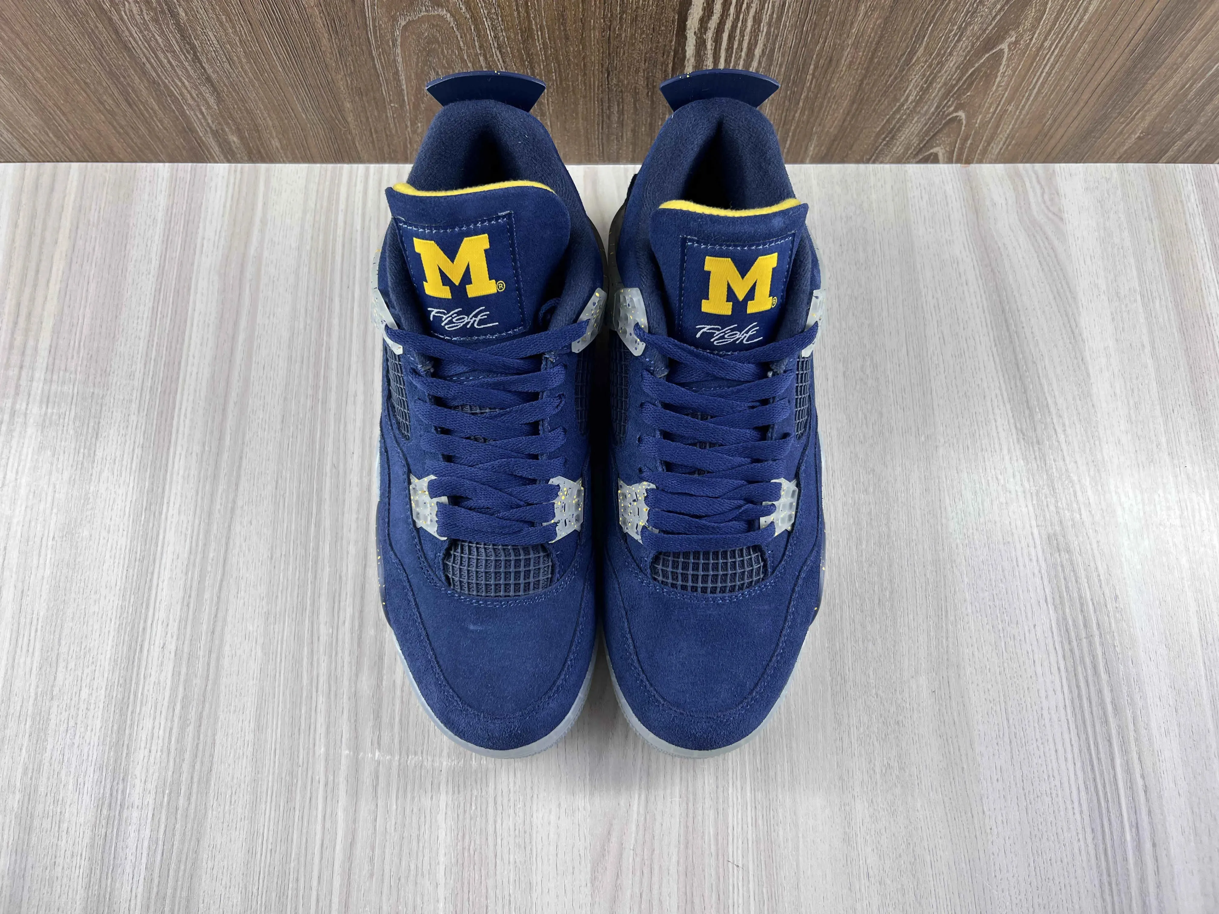 Classic Retro 4 Sneakers - Michigan
