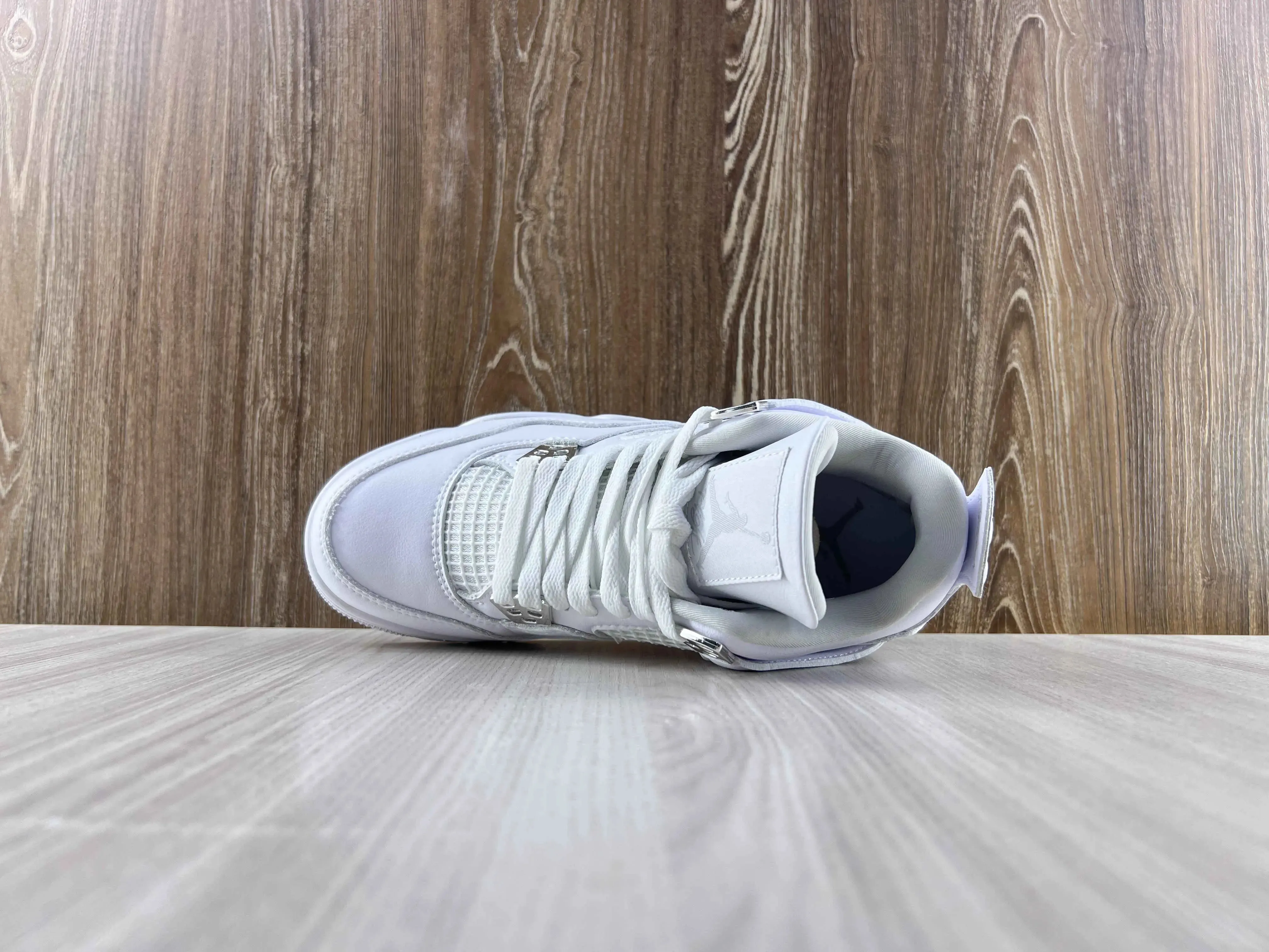 Classic Retro 4 Sneakers - Pure Money