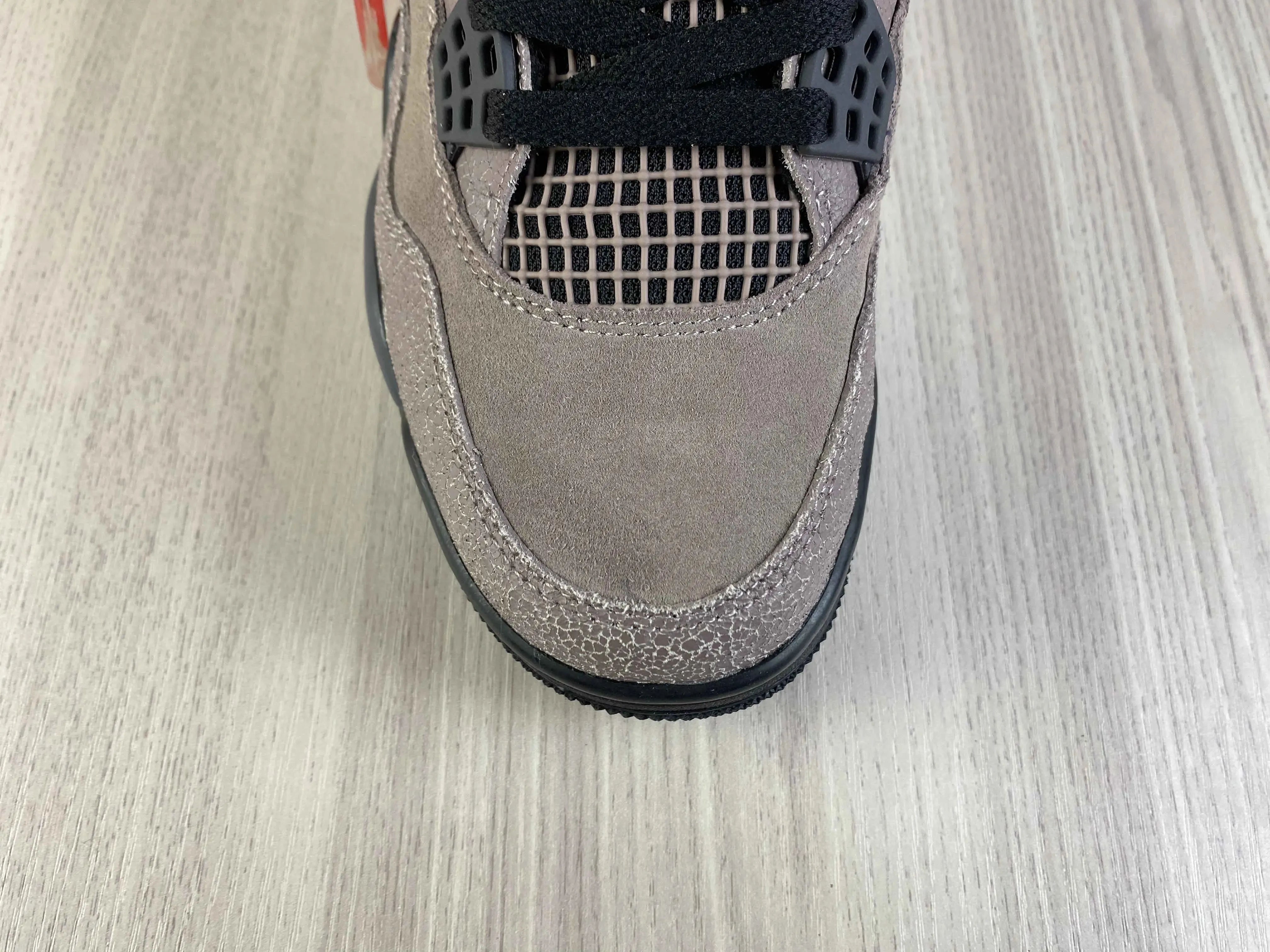 Classic Retro 4 Sneakers - Taupe Haze