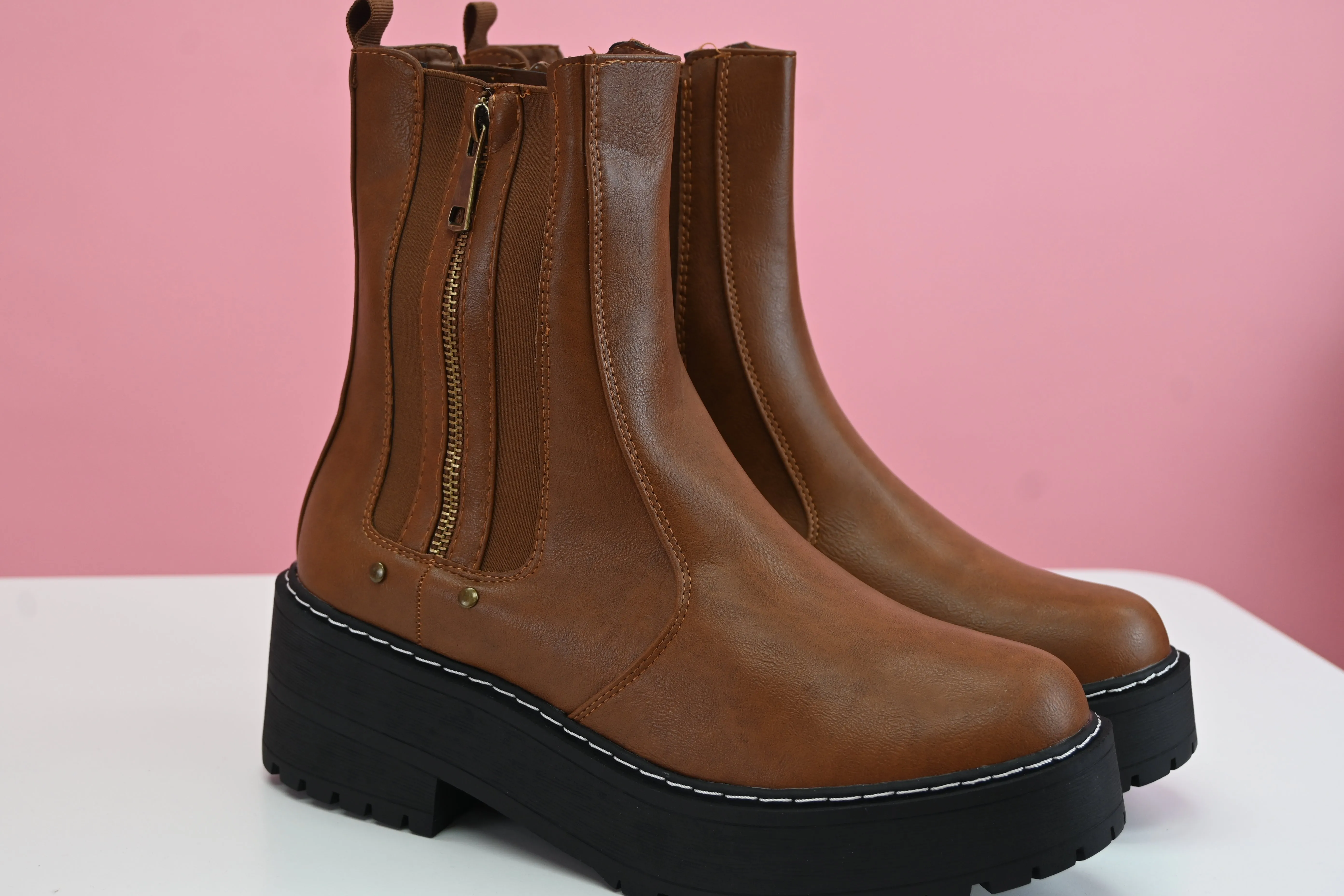 COFFEE BOOTS