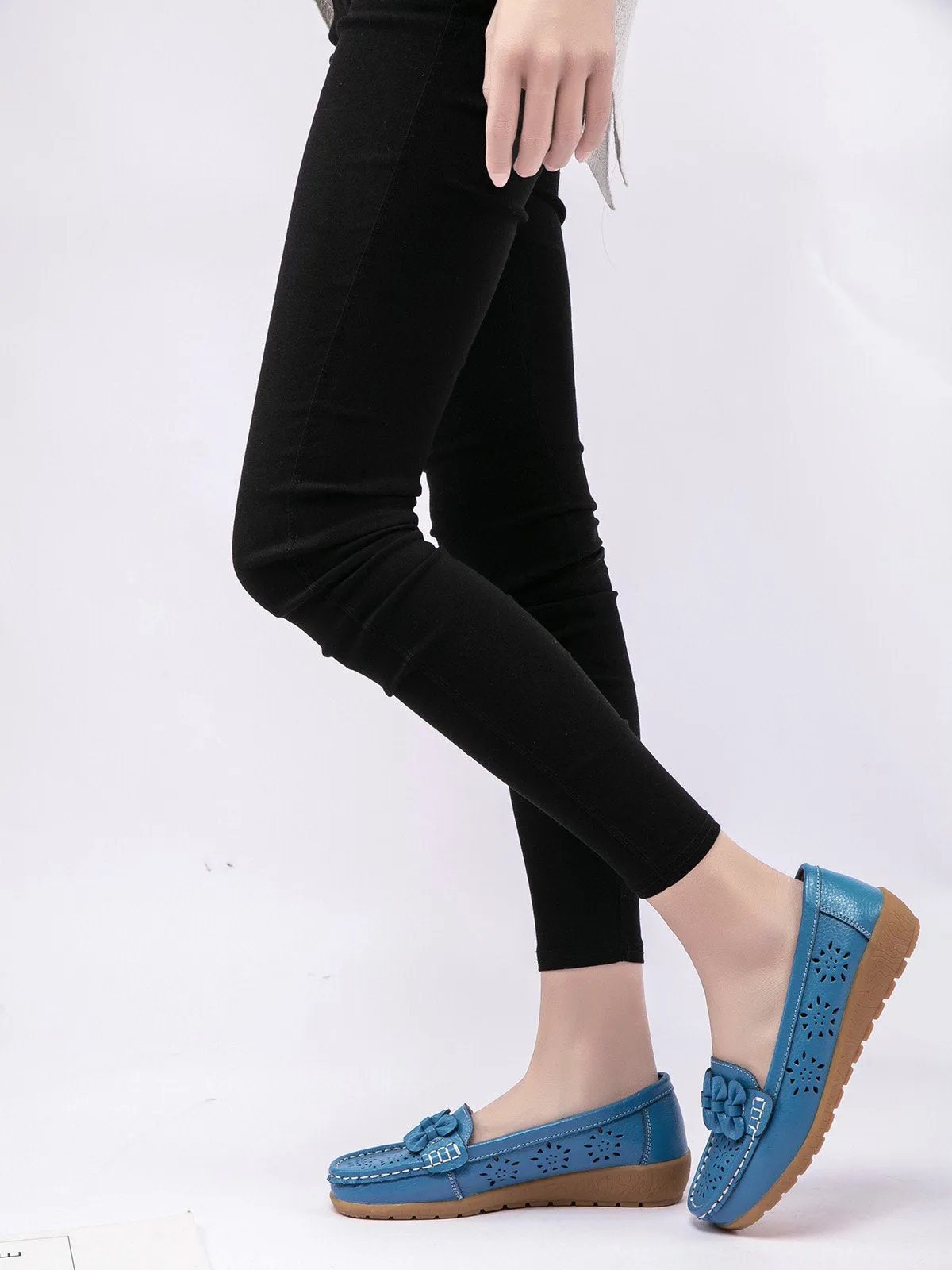 Cowhide Hollow Casual Flat Shoes