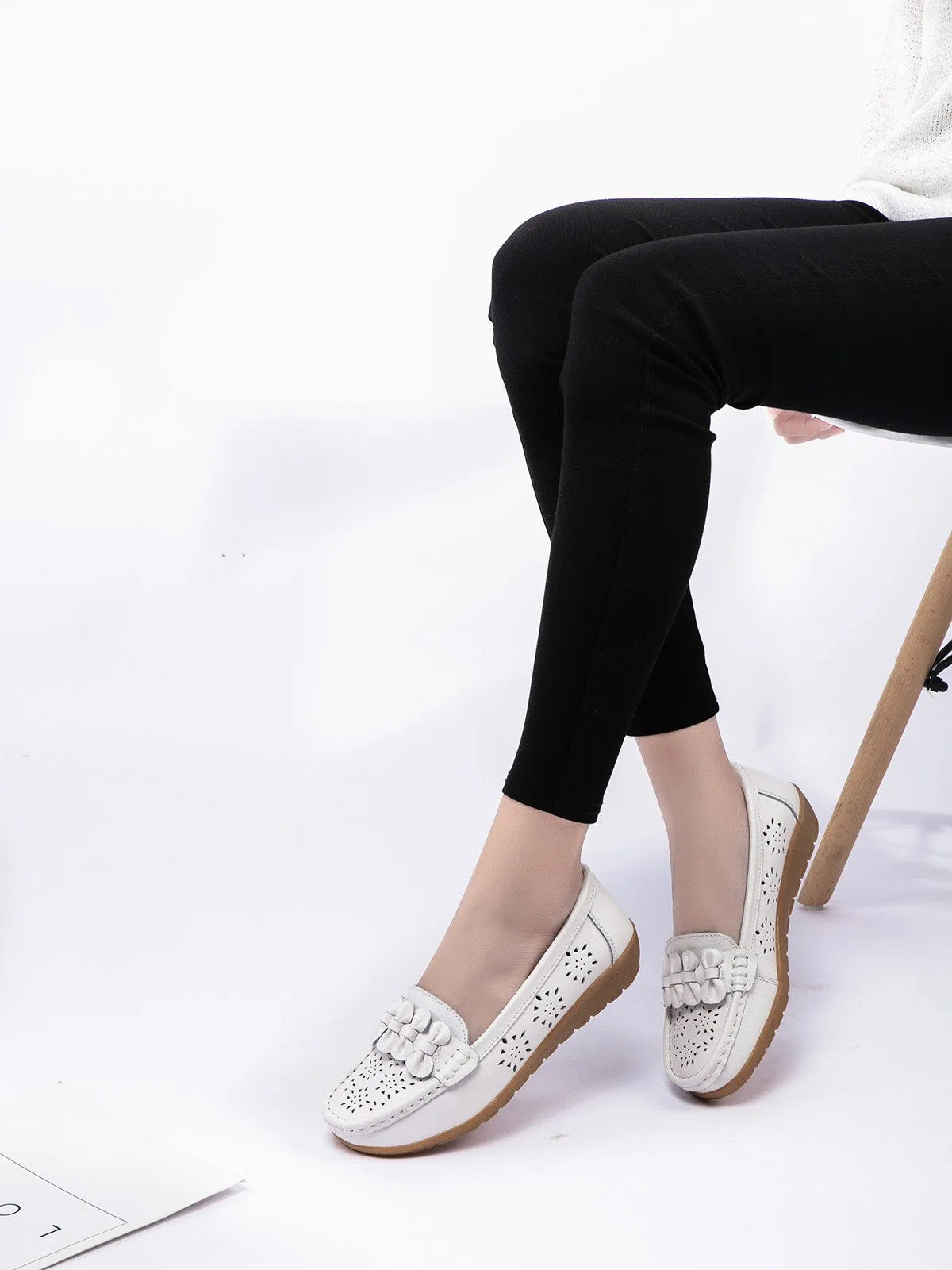 Cowhide Hollow Casual Flat Shoes
