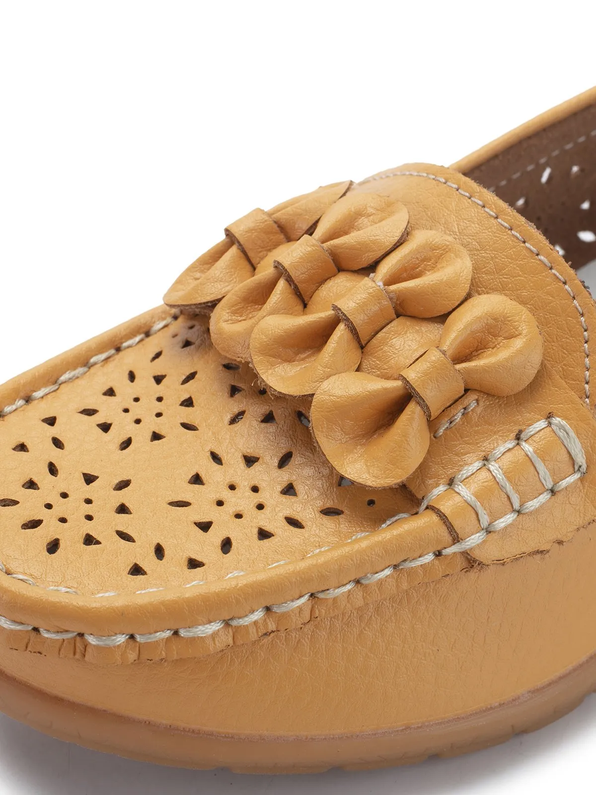 Cowhide Hollow Casual Flat Shoes