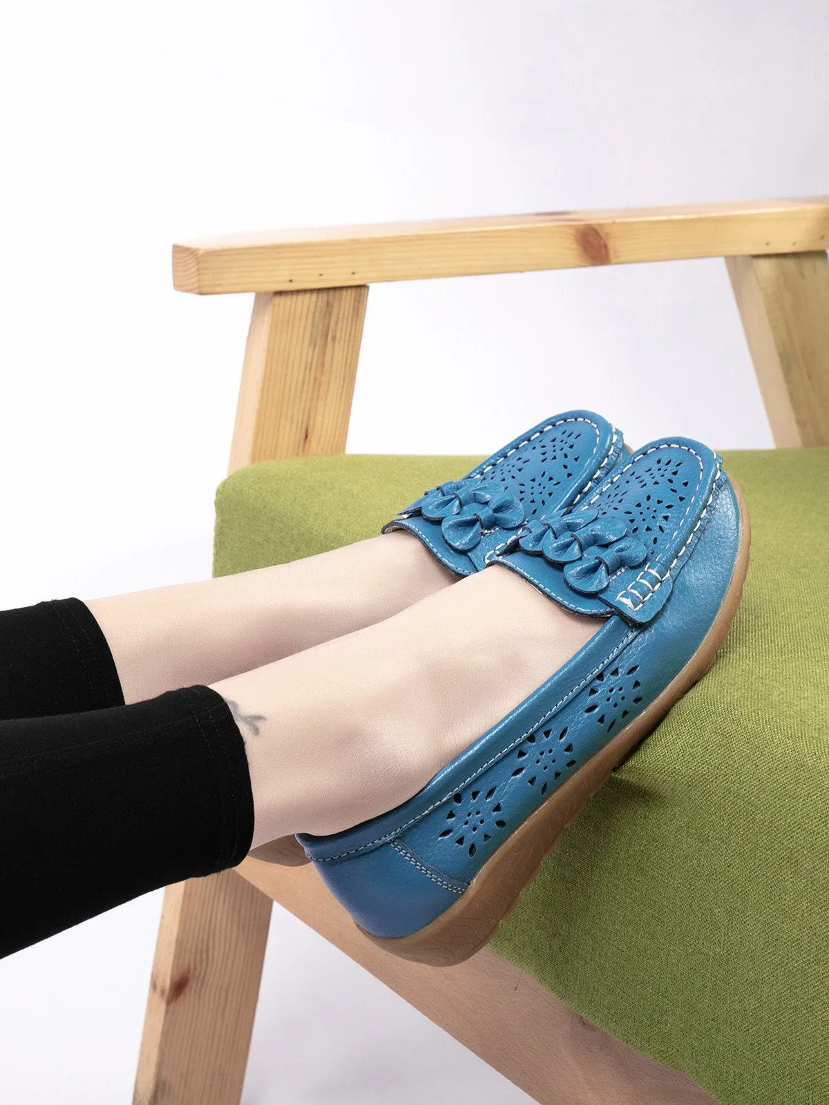 Cowhide Hollow Casual Flat Shoes