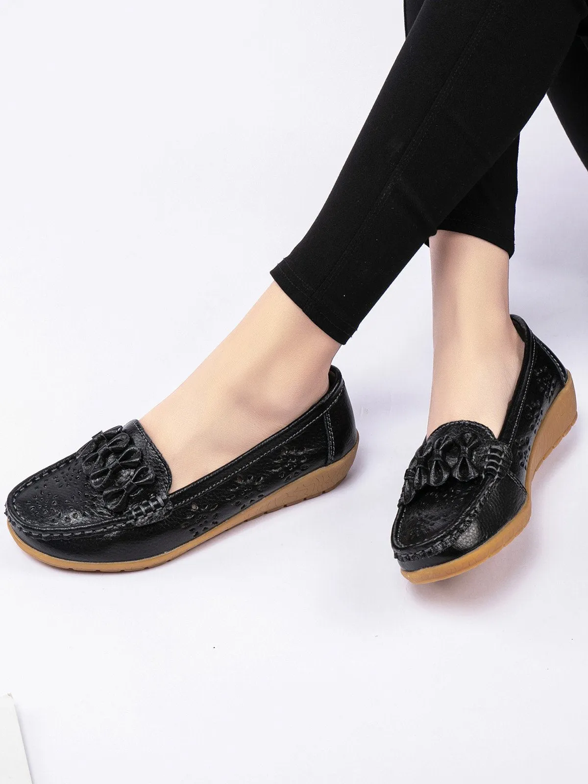 Cowhide Hollow Casual Flat Shoes