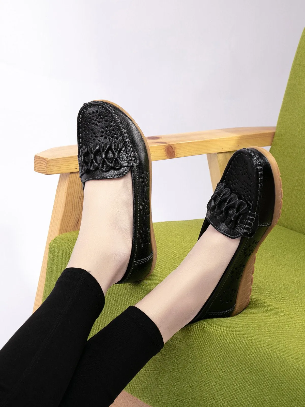 Cowhide Hollow Casual Flat Shoes