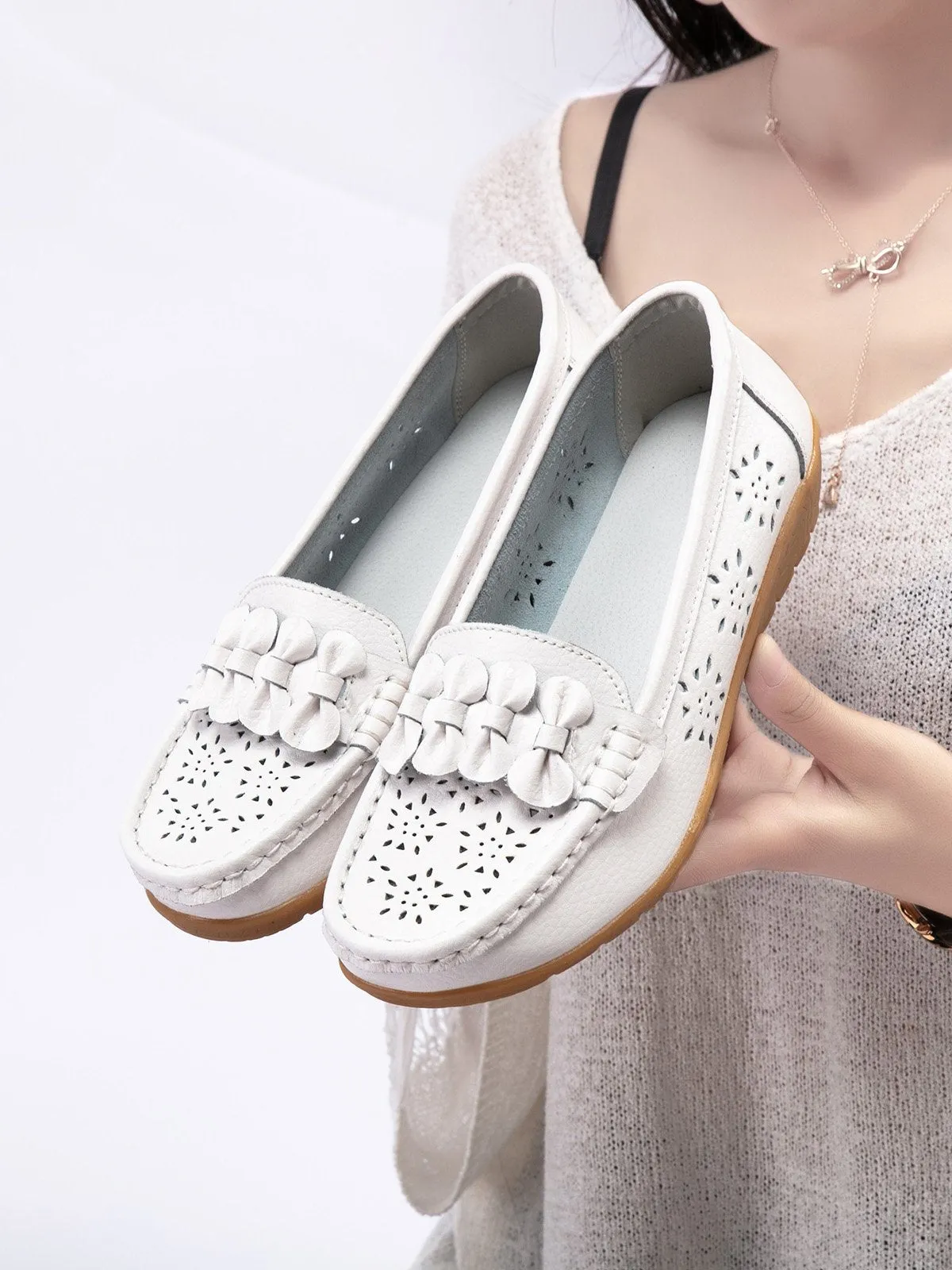 Cowhide Hollow Casual Flat Shoes