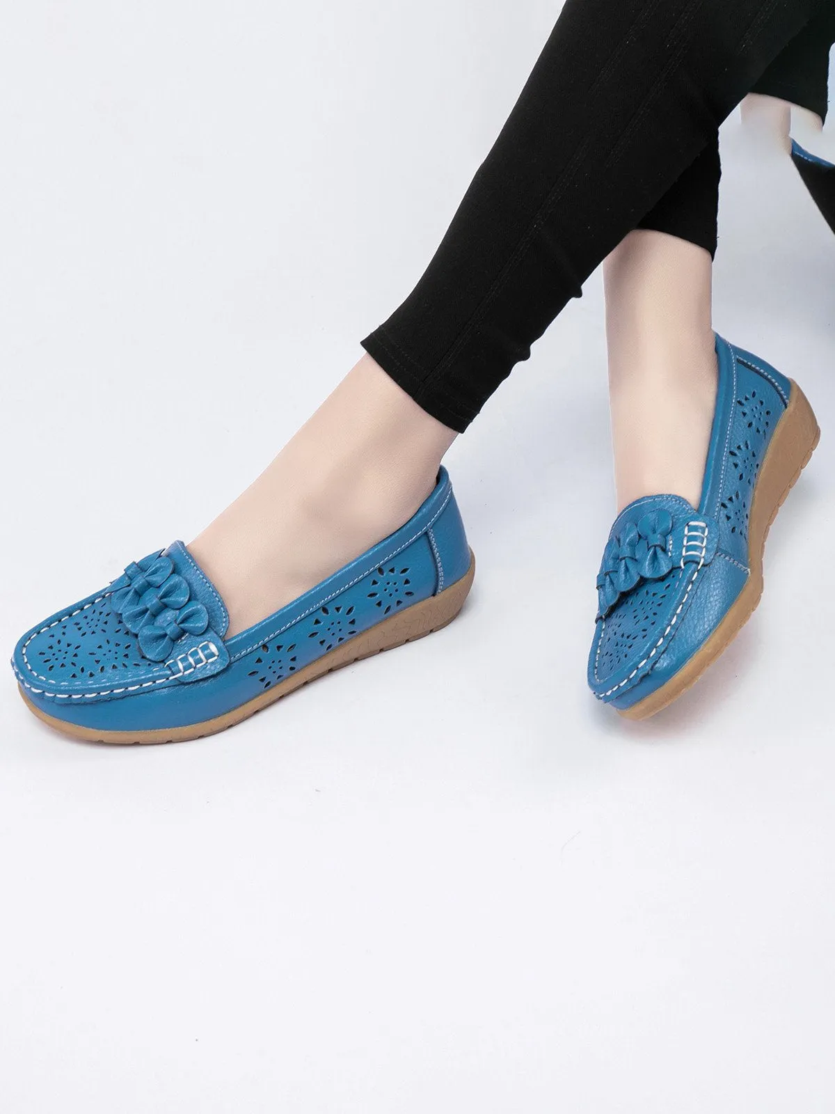 Cowhide Hollow Casual Flat Shoes