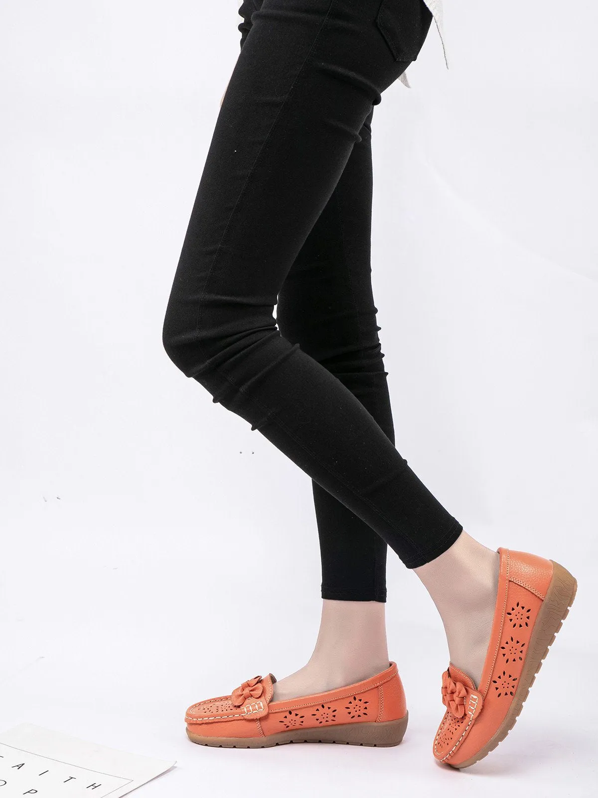 Cowhide Hollow Casual Flat Shoes