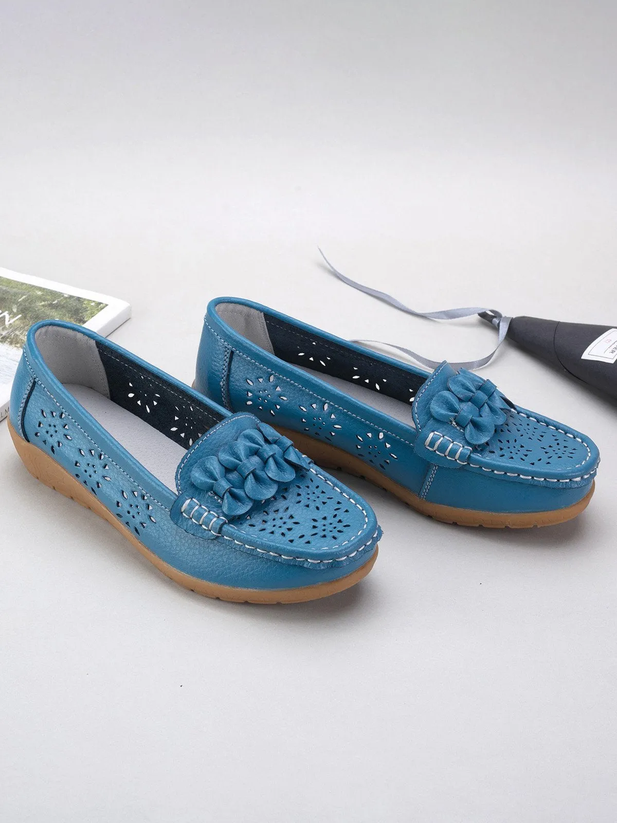 Cowhide Hollow Casual Flat Shoes
