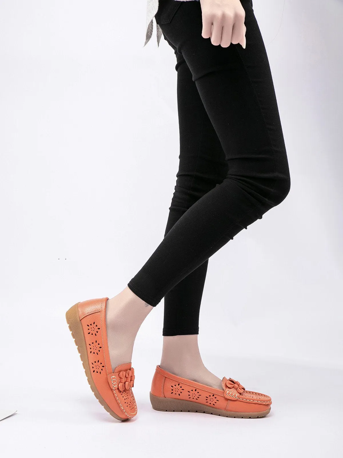Cowhide Hollow Casual Flat Shoes