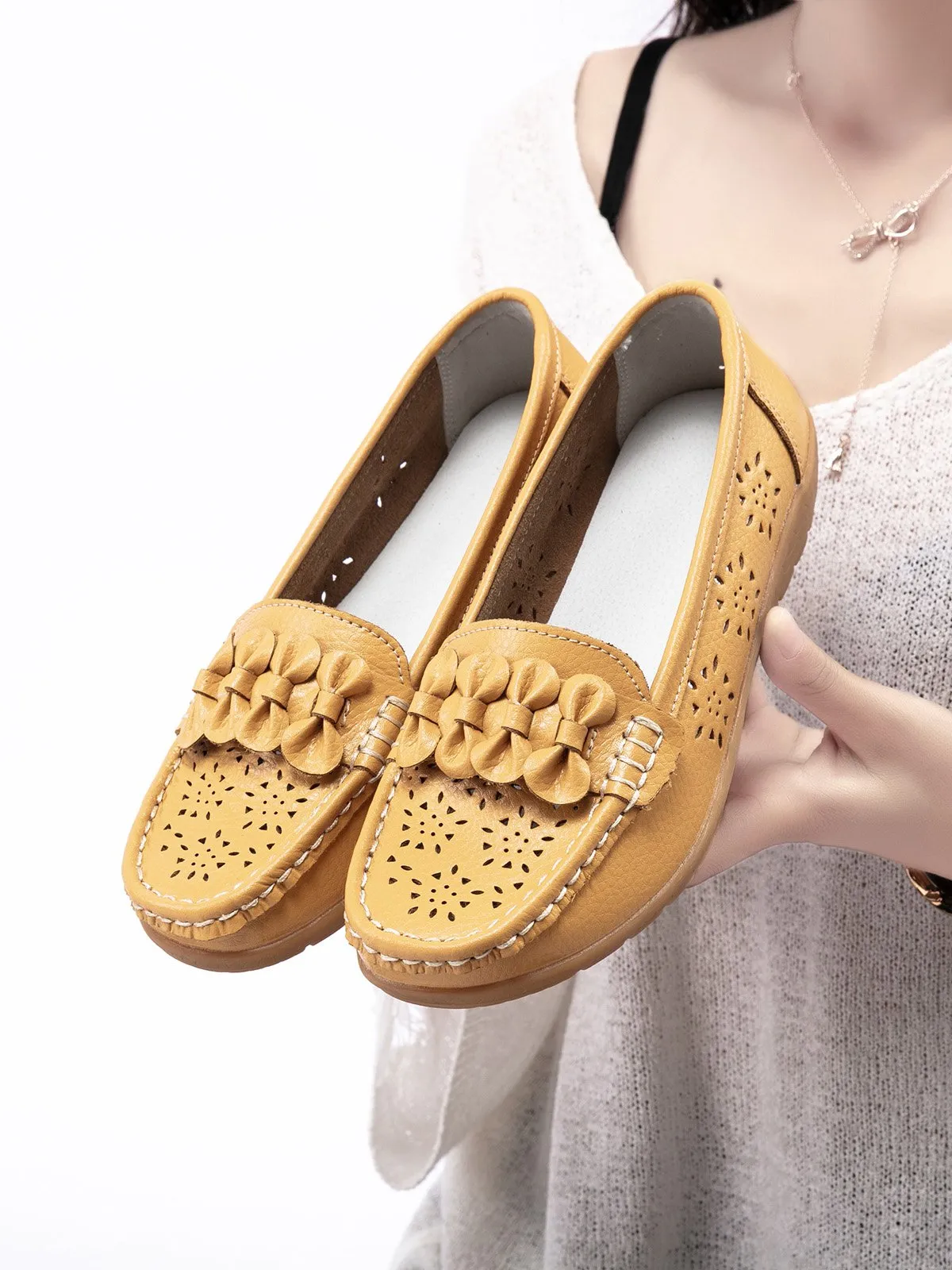 Cowhide Hollow Casual Flat Shoes