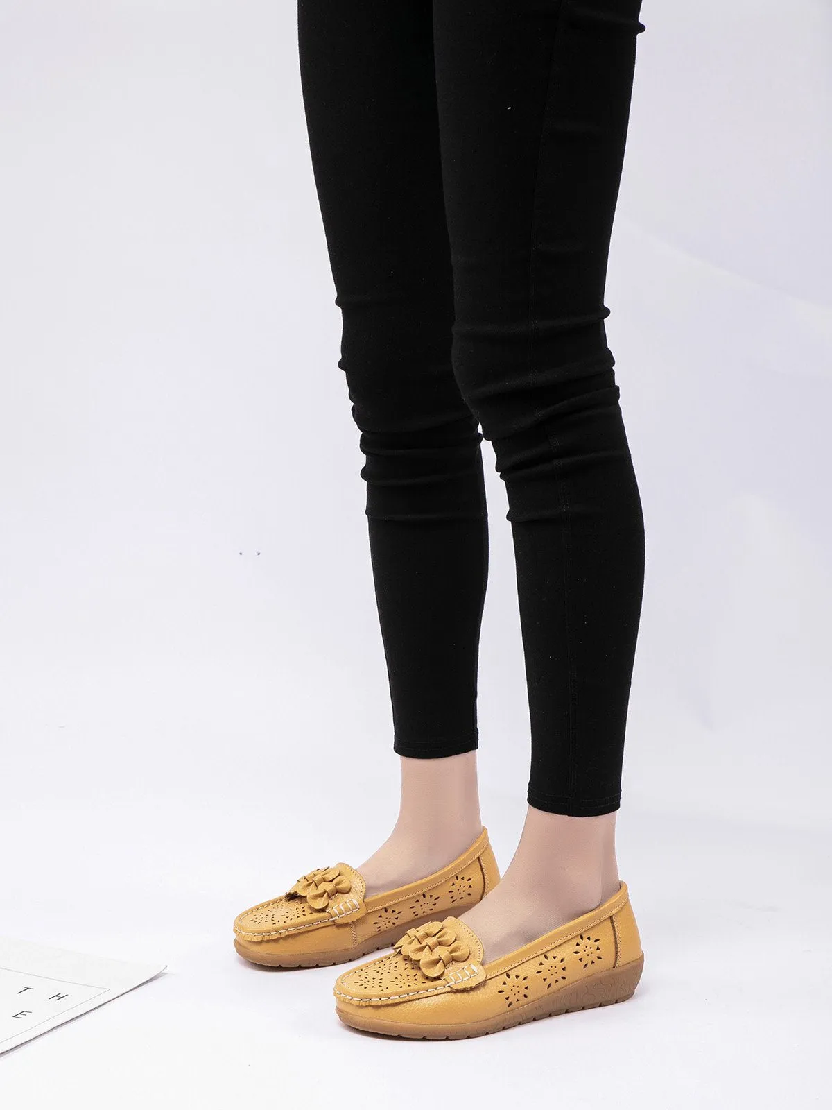 Cowhide Hollow Casual Flat Shoes