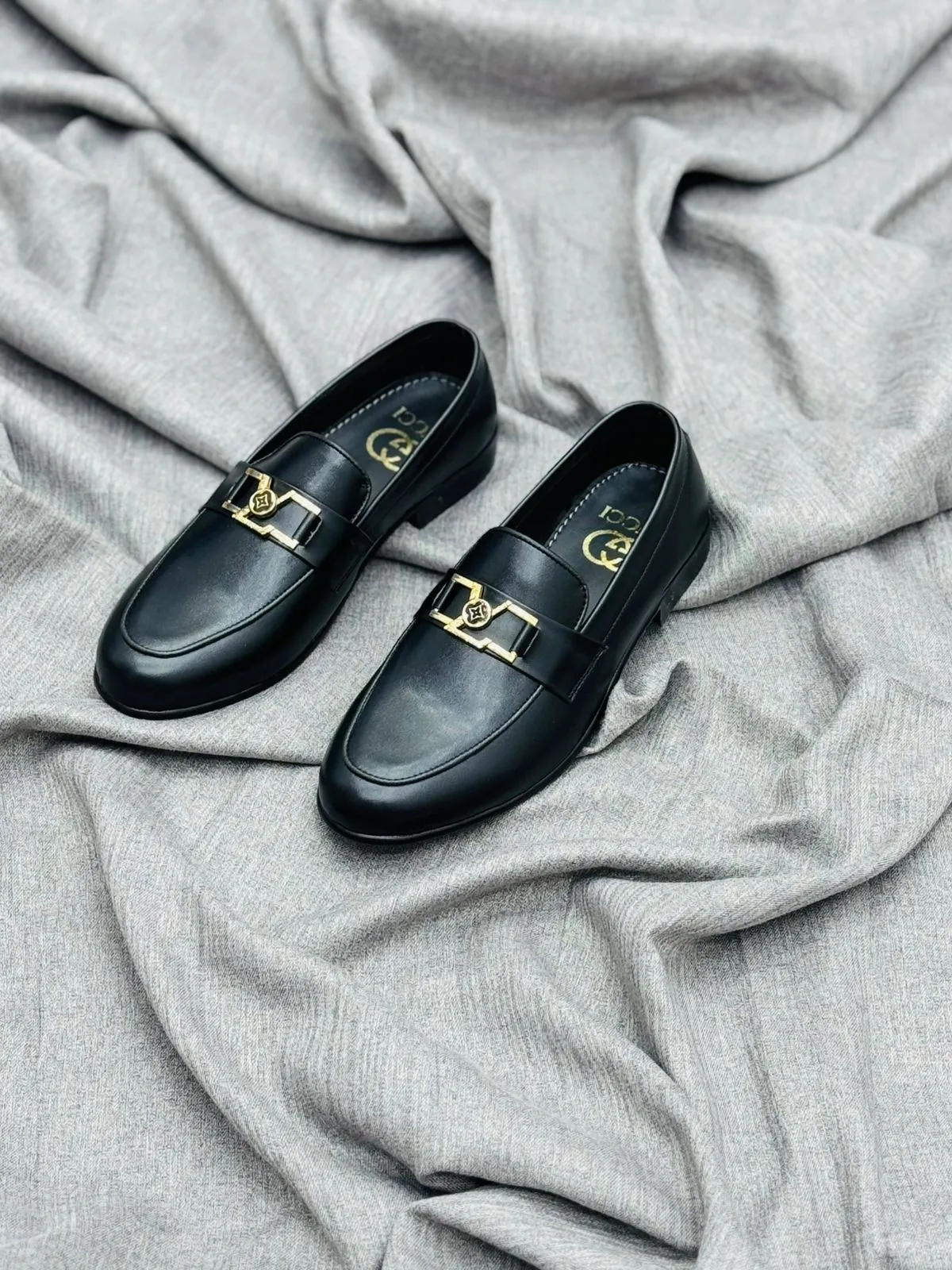 Luxury Black Leather Loafers with Gold Buckle – Premium Elegance