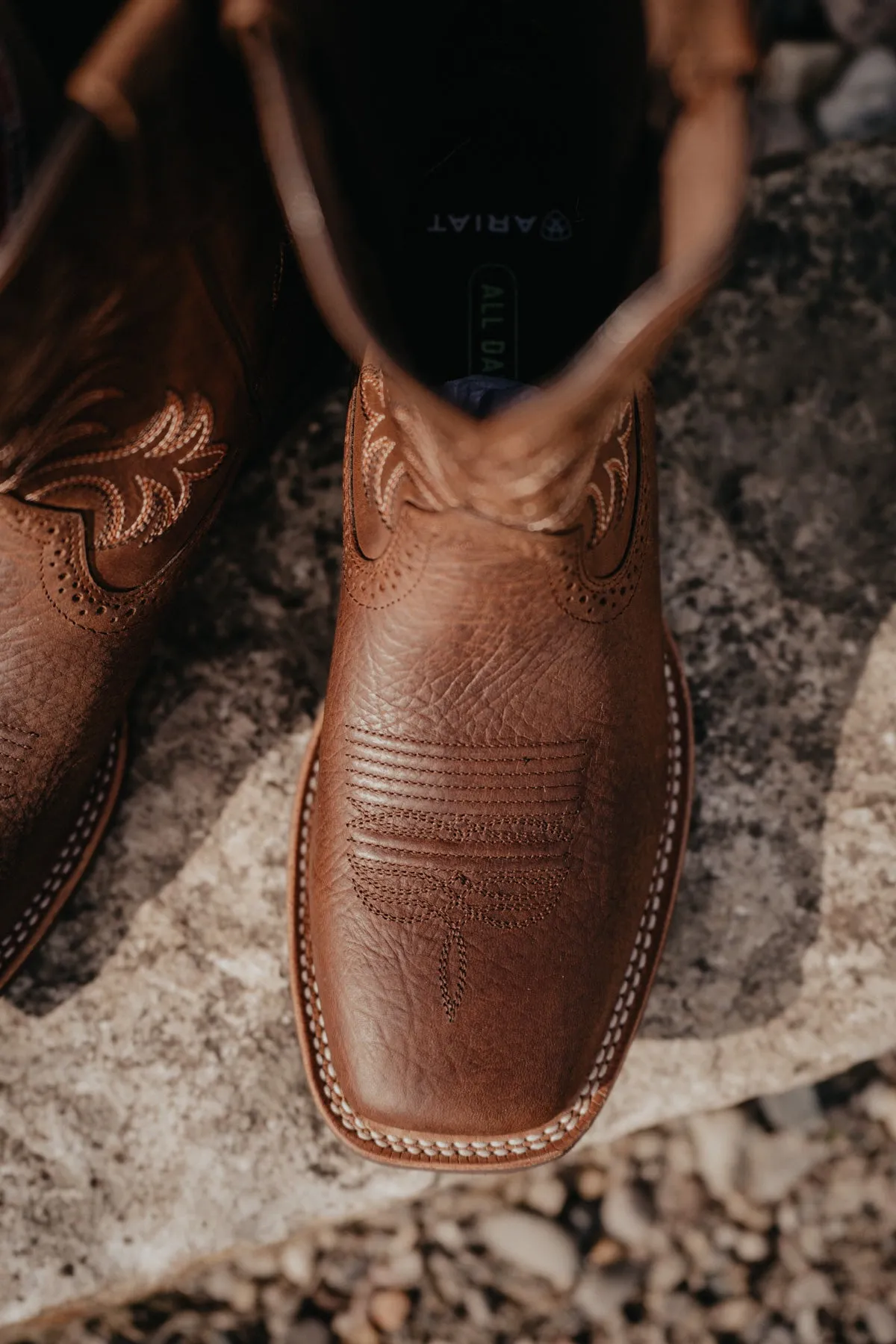 Men's Ariat 'Oakwood' Brown Cowboy Boots (Sizes 10.5 & 11.5 EE only)