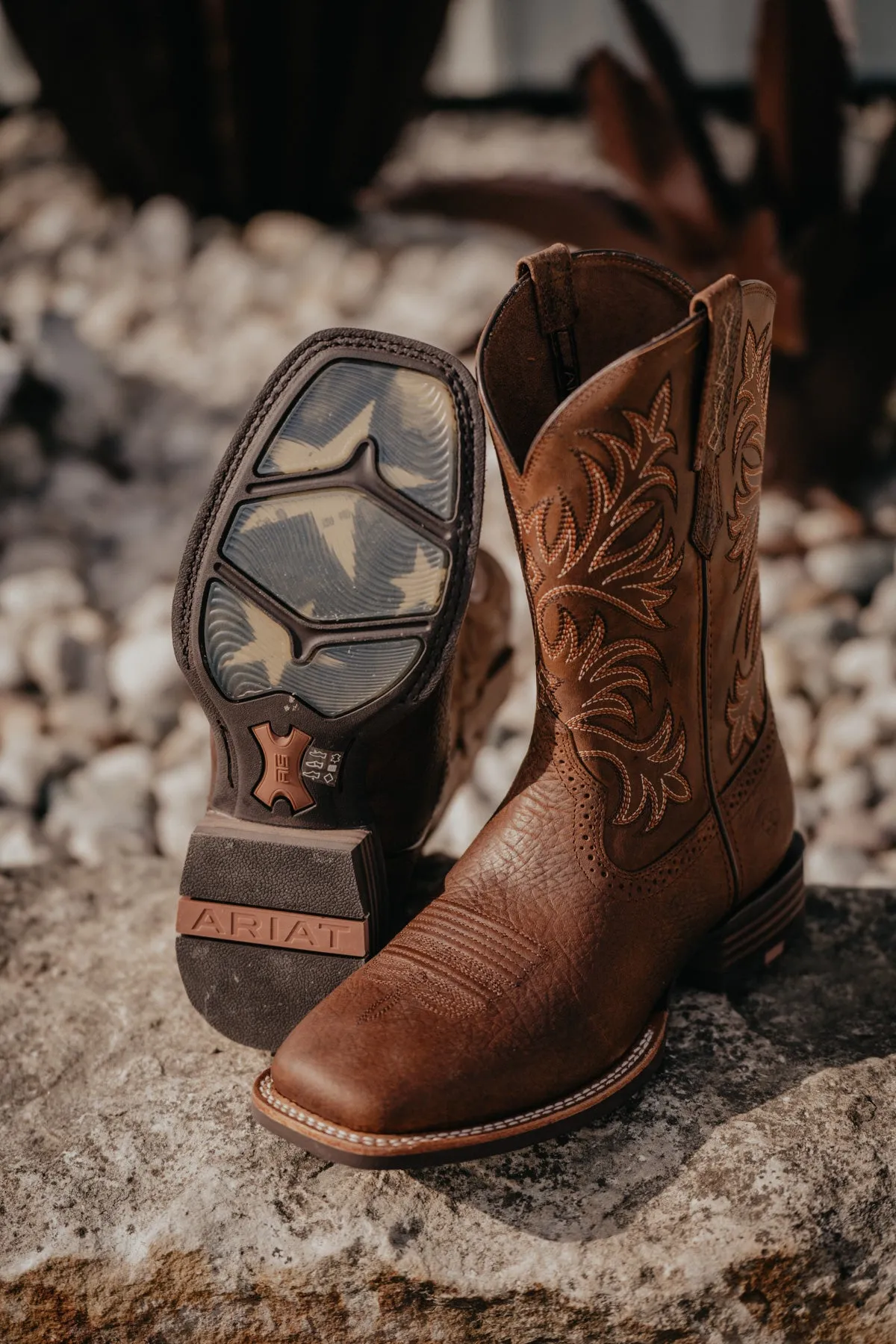 Men's Ariat 'Oakwood' Brown Cowboy Boots (Sizes 10.5 & 11.5 EE only)
