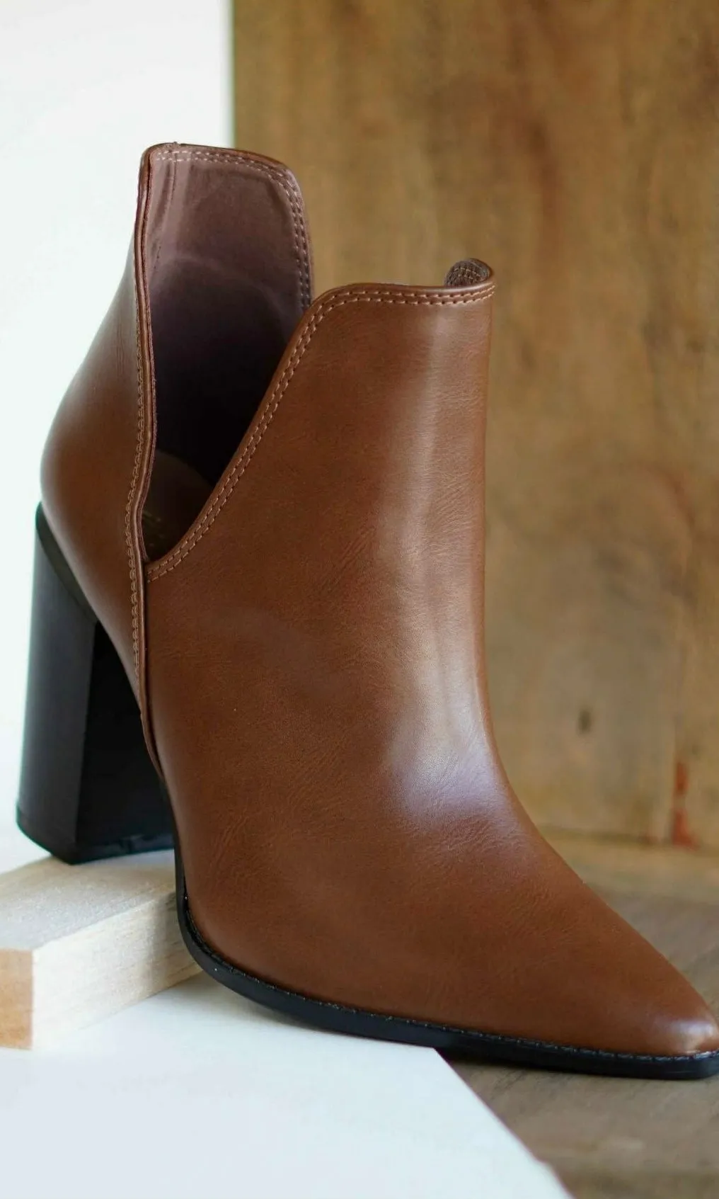 NAYISMA TAN BOOTS