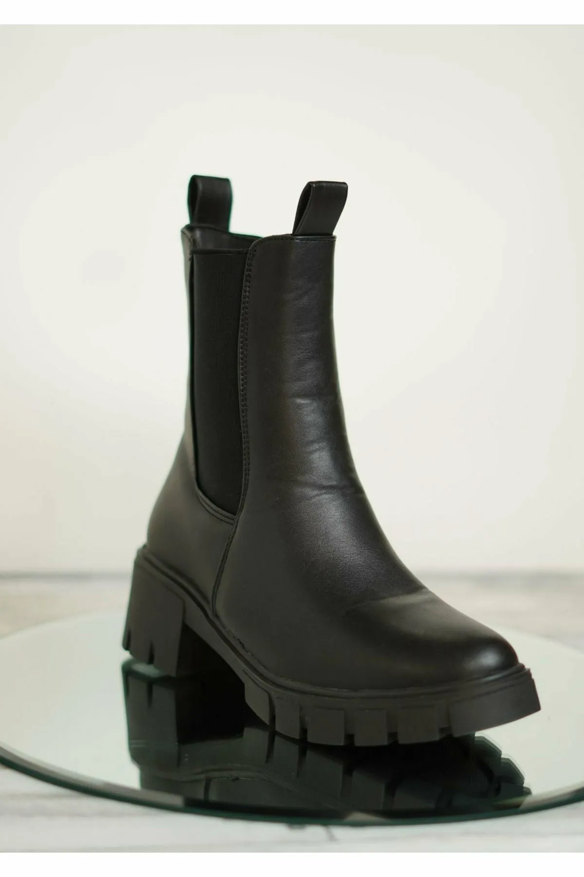 PAULA  BLACK BOOTS 10