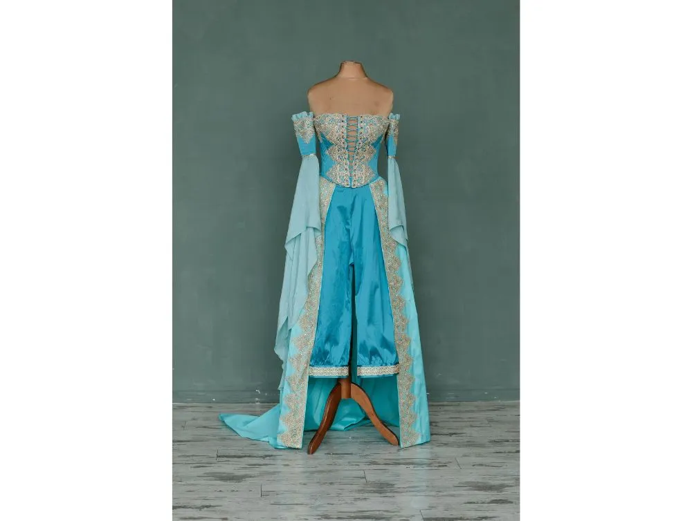 Renaissance dress with pantaloons and open skirt