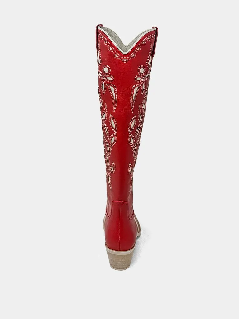 Shania’s Cowgirl Boot