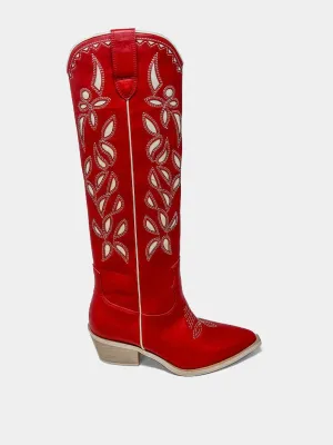 Shania’s Cowgirl Boot