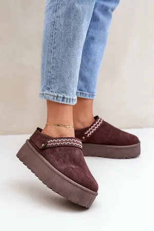 Snow boots