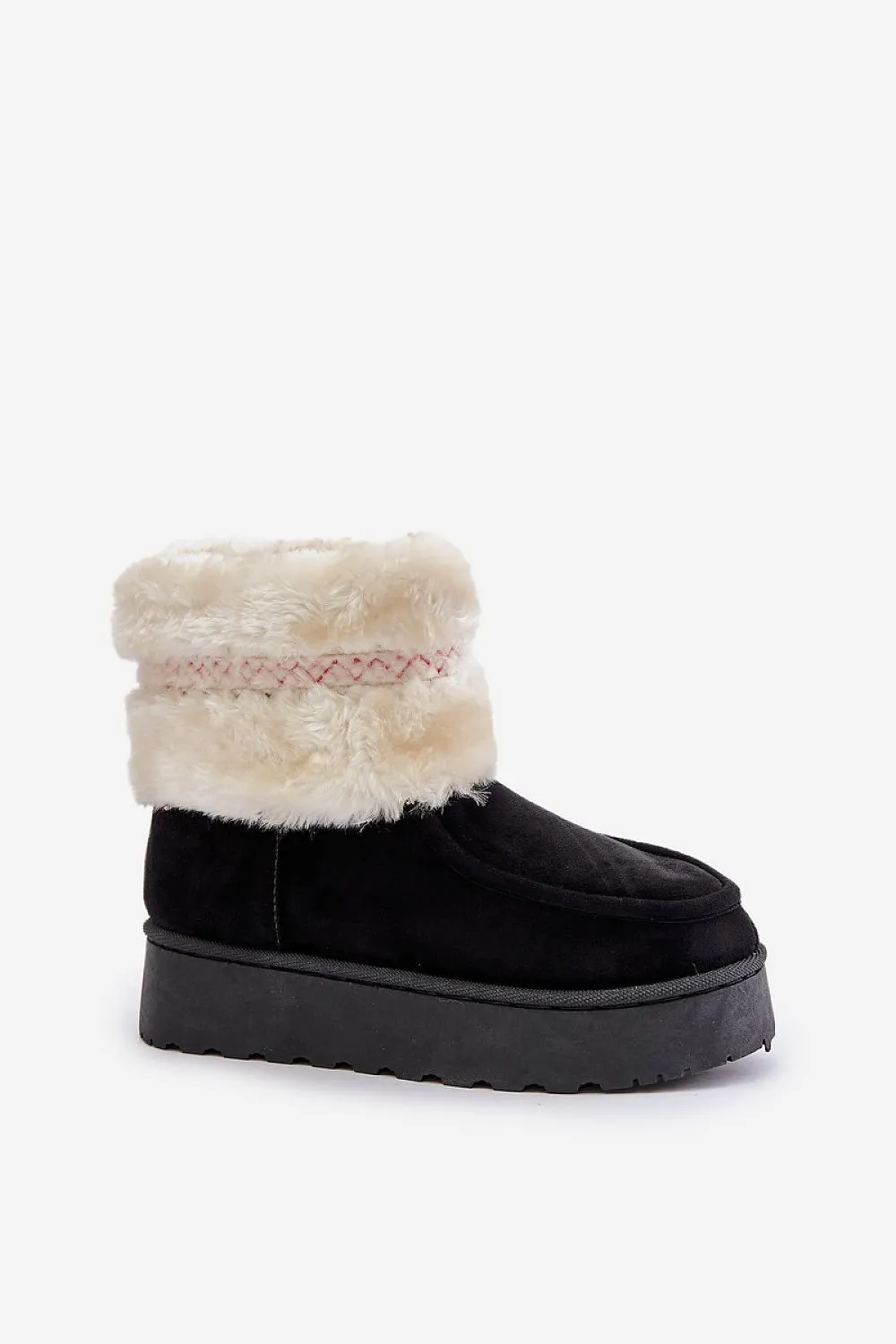 Snow boots