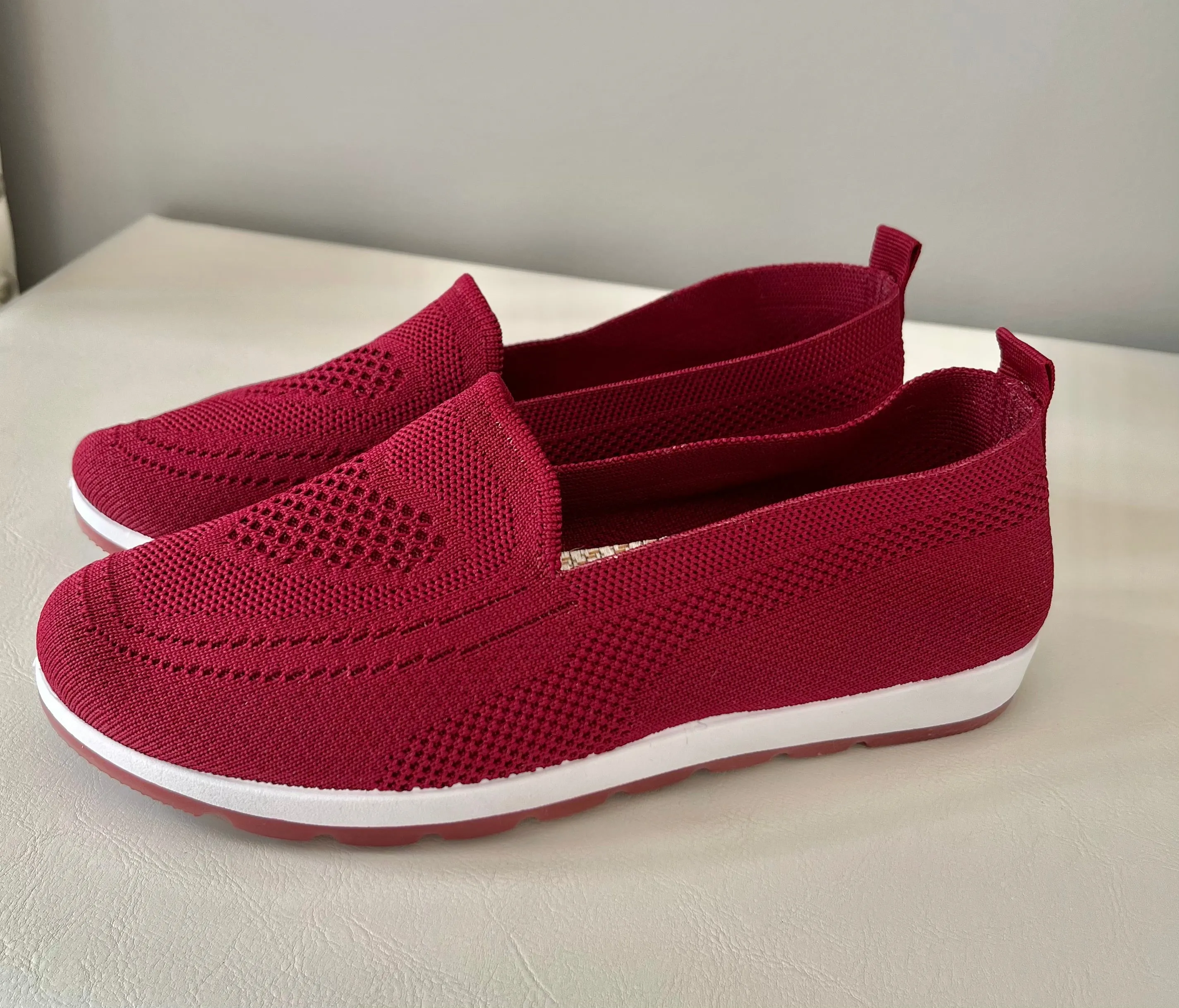 SPATI Women's Knitting Mesh Flat Walking Shoes