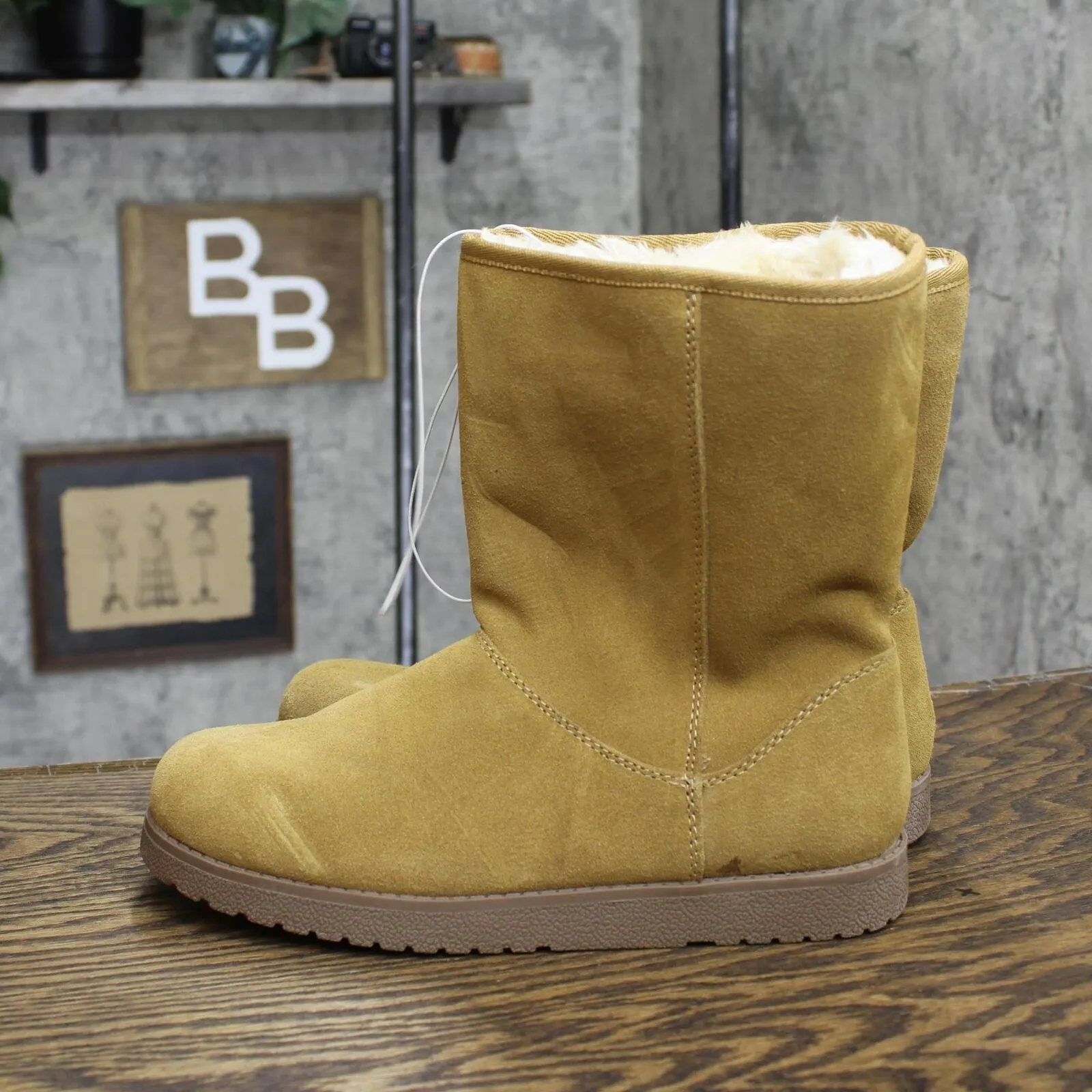 Universal Thread Women's Soph Shearling Style Boots 88375490 Tan Brown 8M