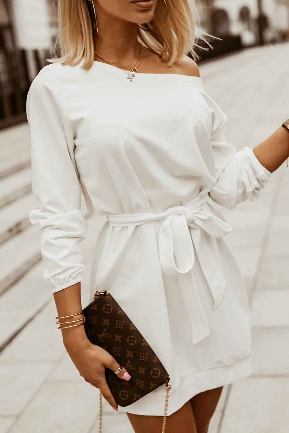 White Crewneck Long Sleeve Belted Casual Mini Dress