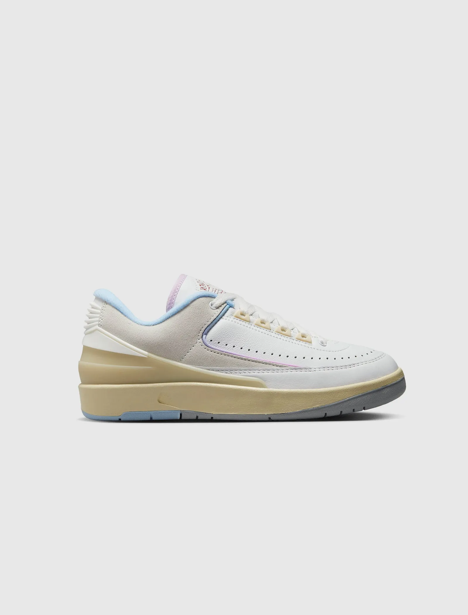 WOMEN'S AIR JORDAN 2 RETRO LOW "LOOK UP IN THE AIR"